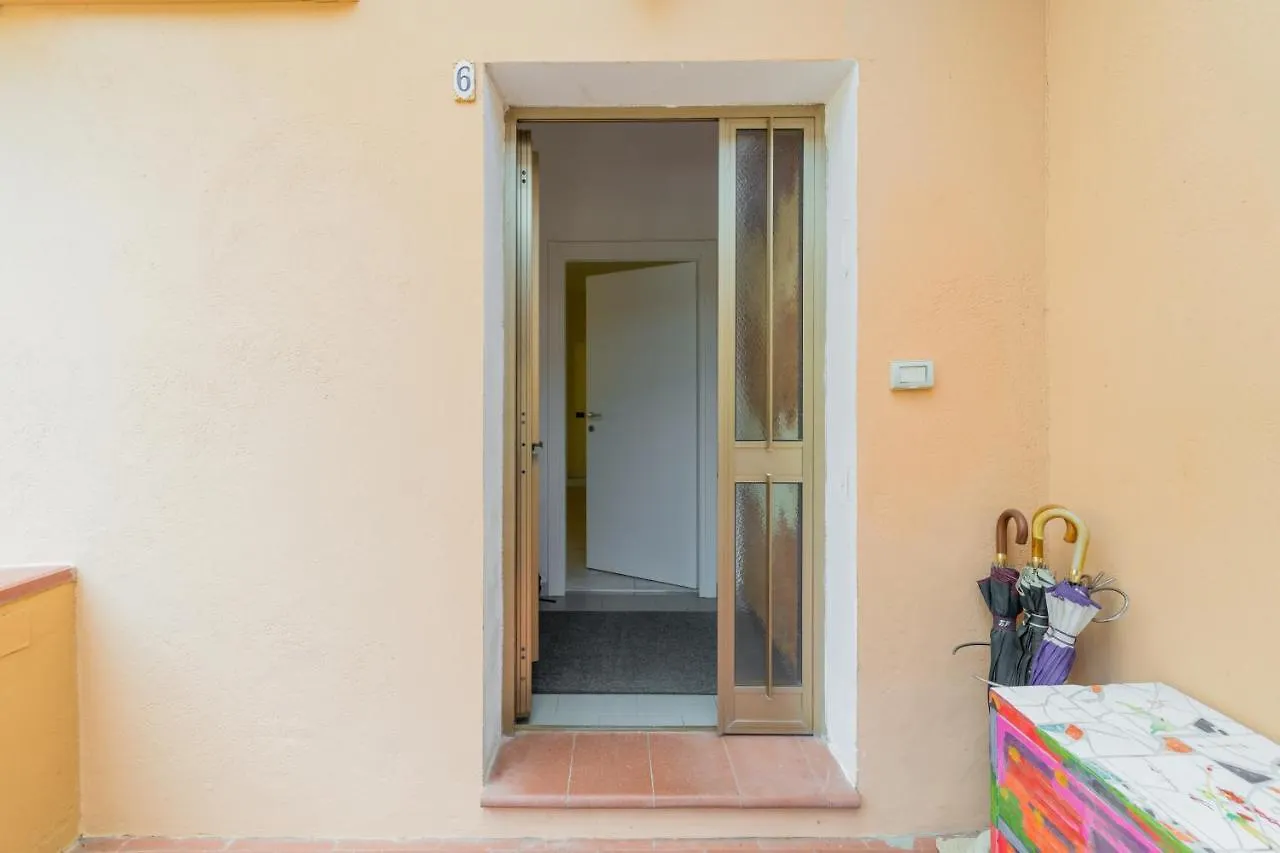 Apartment Cottage Spiaggia Di Reale Porto Azzurro Italy